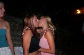 fotos Lesbianas besandose y tocandose en este compilado
